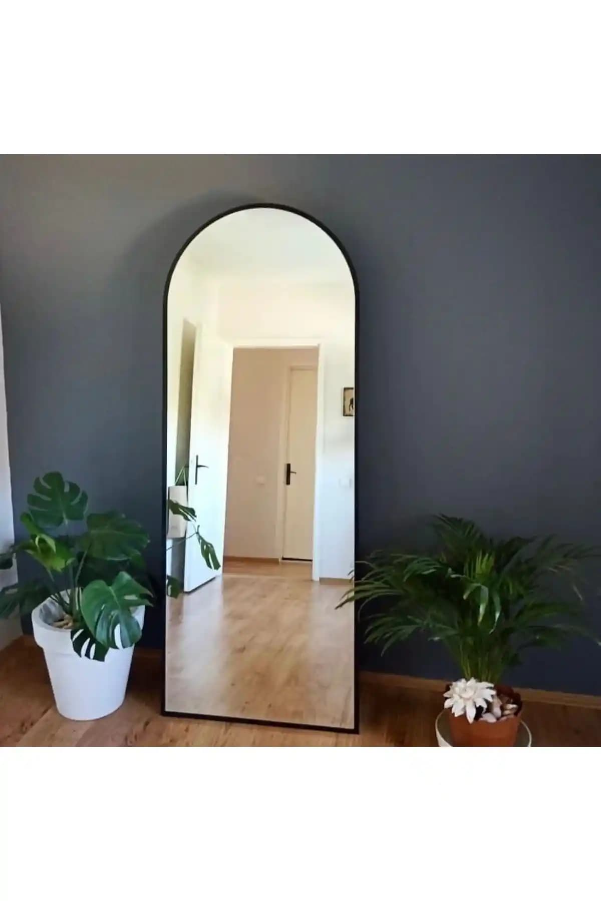 Boydan Aynalar ile Dekorasyonunuzu Geliştirin: Estetik ve Fonksiyonellik Bir Arada