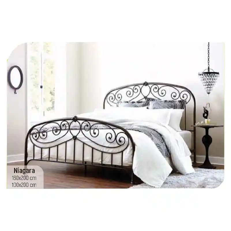 Demir Çift Kişilik Yataklar: Dayanıklı ve Şık Dekorasyon Seçenekleri