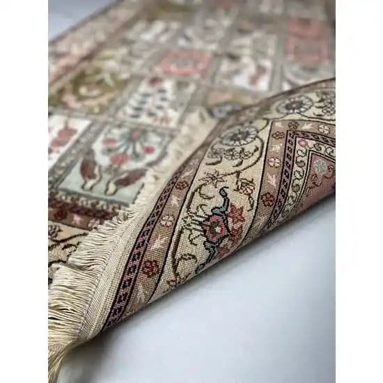 El Dokuma İpek Halı Fiyatları ve Dekorasyonda Zarafet İçin Bilmeniz Gerekenler