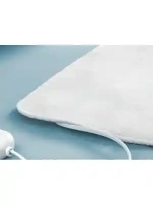 Elektrikli Battaniyeler ile Evinize Konfor ve Estetik Katmanın Yolları