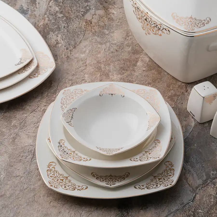 Emsan 12 Kişilik Su Takımı ile Mutfakta Şıklık ve İşlevsellik Bir Arada