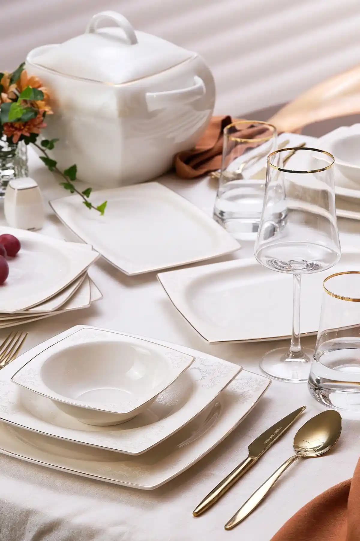 Emsan Sedef Fine Bone 60 Parça 12 Kişilik Kare Yemek Takımı ile Şık ve Dayanıklı Sofralar