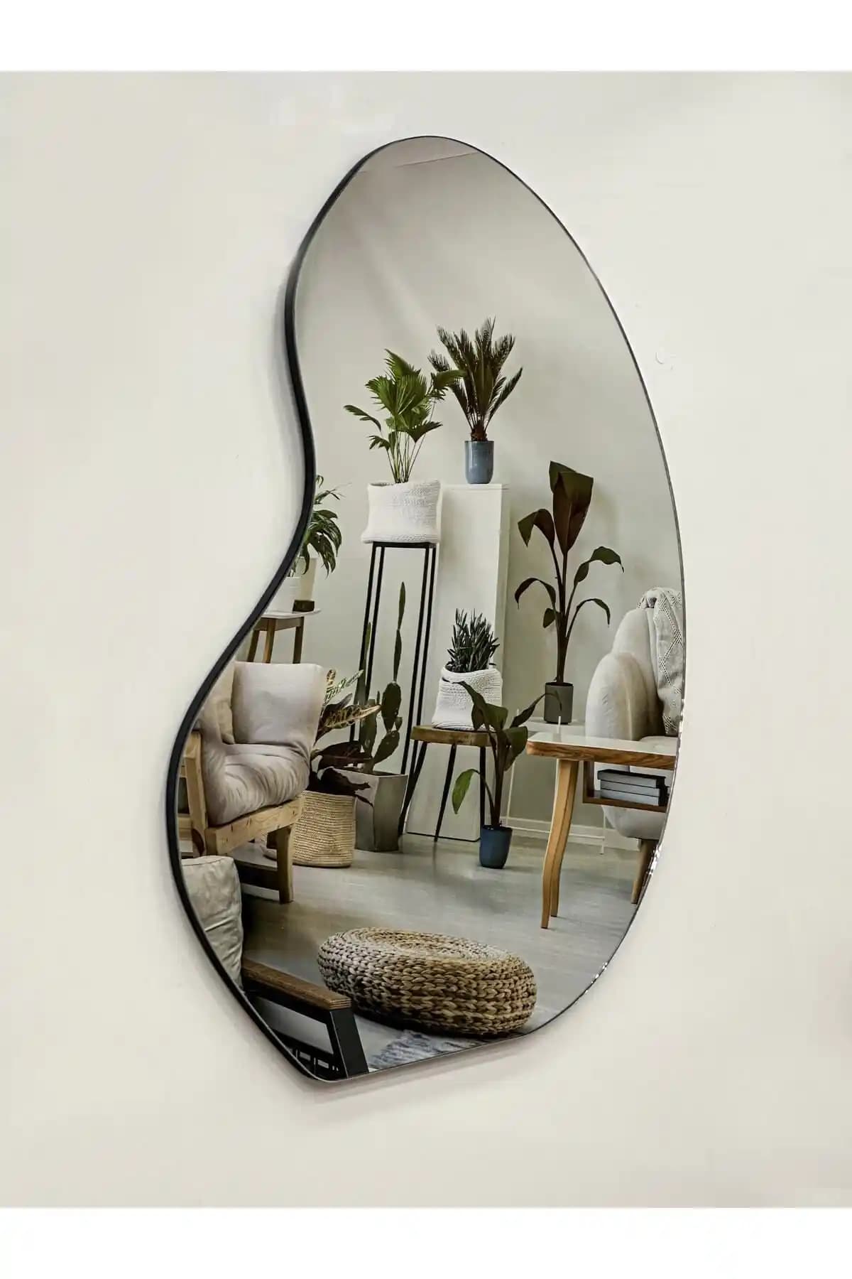 Ev Dekorasyonunu Zenginleştiren Şık ve Fonksiyonel Ayna Seçenekleri