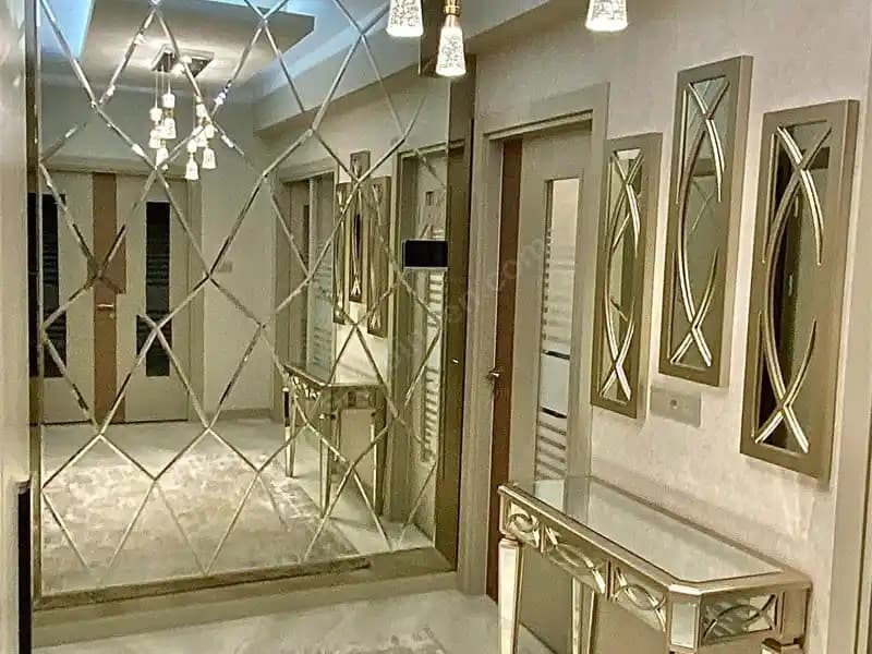 Ev Giriş Aynası Modelleri ve Dekorasyonda Şıklık ve Fonksiyonellik Rehberi