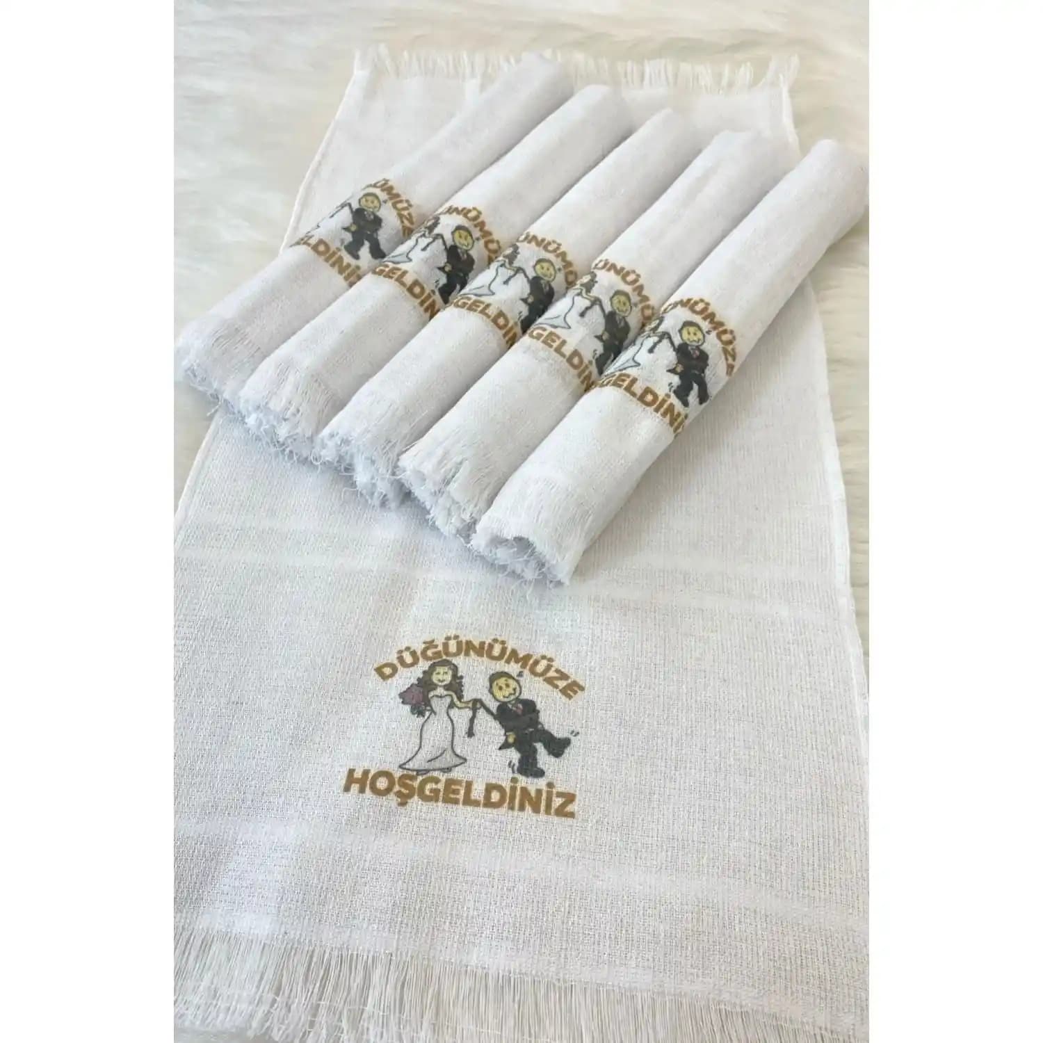 Gelin Havlusu Dekorasyonda Kullanımı ve Modern Tasarımlarla Şıklık Yaratma