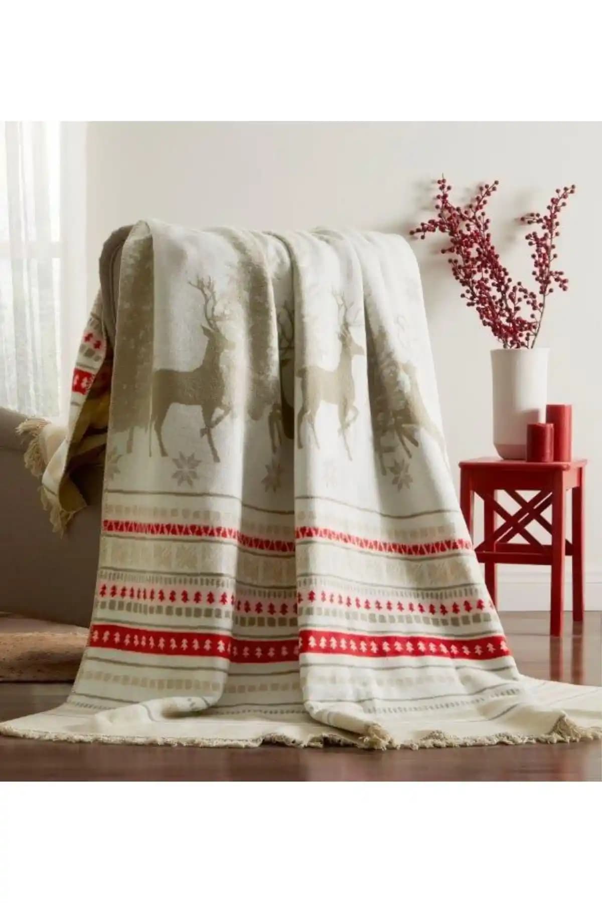 Geyikli Battaniyesi ile Ev Dekorasyonuna Doğal ve Sıcak Dokunuşlar Yapın