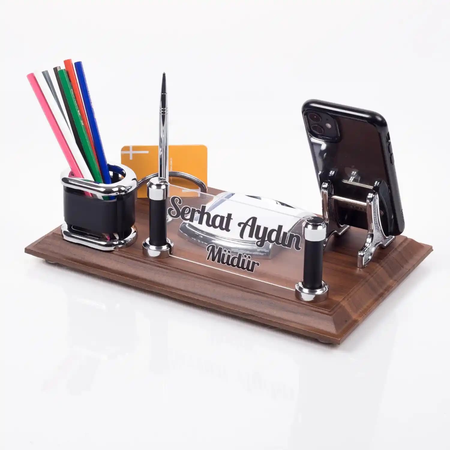 Hediyelik Büro Malzemeleri ile Ofis Dekorasyonunda Şıklık ve İşlevsellik Artırma