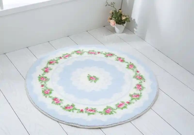 İngiliz Tarzı Evlerde Yuvarlak Paspaslar ile Detaylara Özen Gösterin