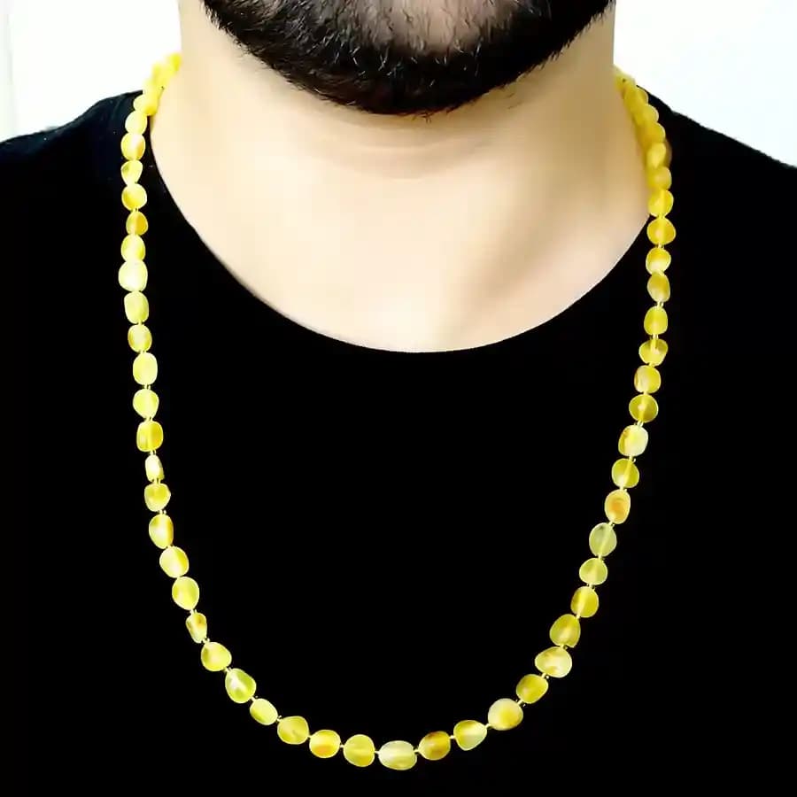 Kehribarın Dekorasyonda Kullanımı ve Estetik Fark Yaratan Özellikleri