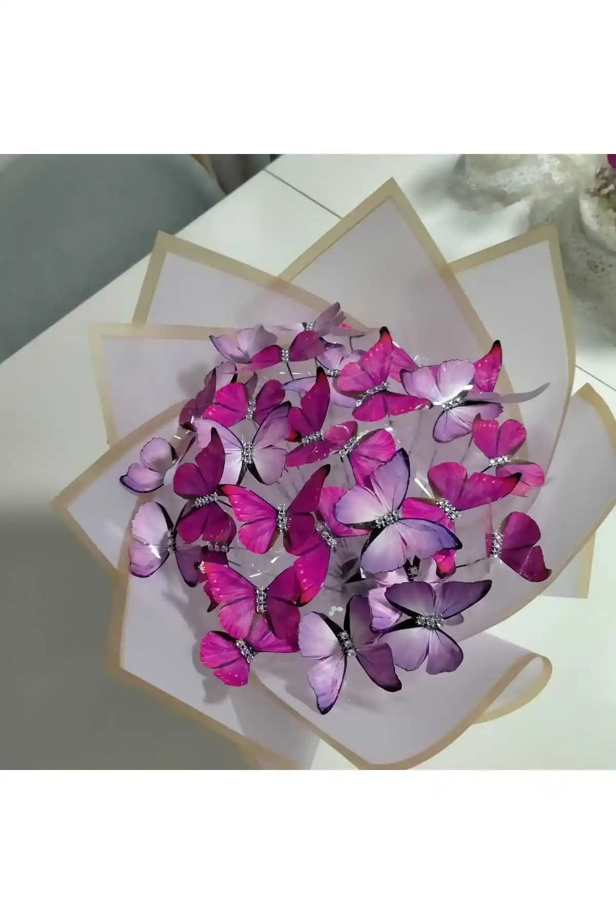 Kelebekli Çiçek Buketi Işıklı Dekorasyon: Doğadan İlham Alan Modern Mekan Süslemeleri