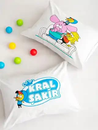 Kral Şakir Yastık Kılıfı ile Çocuk Odalarına Eğlence ve Renk Katma Rehberi