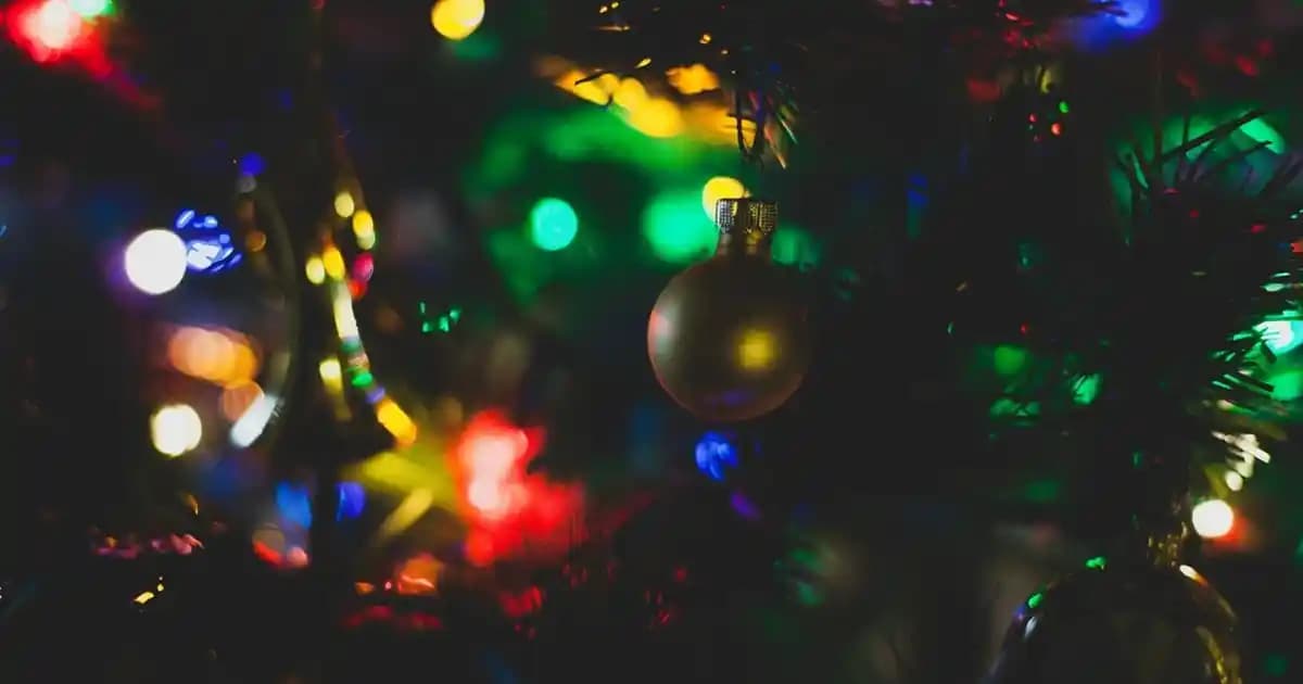 Mutfak Dekorasyonunda Fonksiyonellik ve Estetiğin Buluşması: Düdüklü Tencere Lastikleri ve Karaca Ürünleri