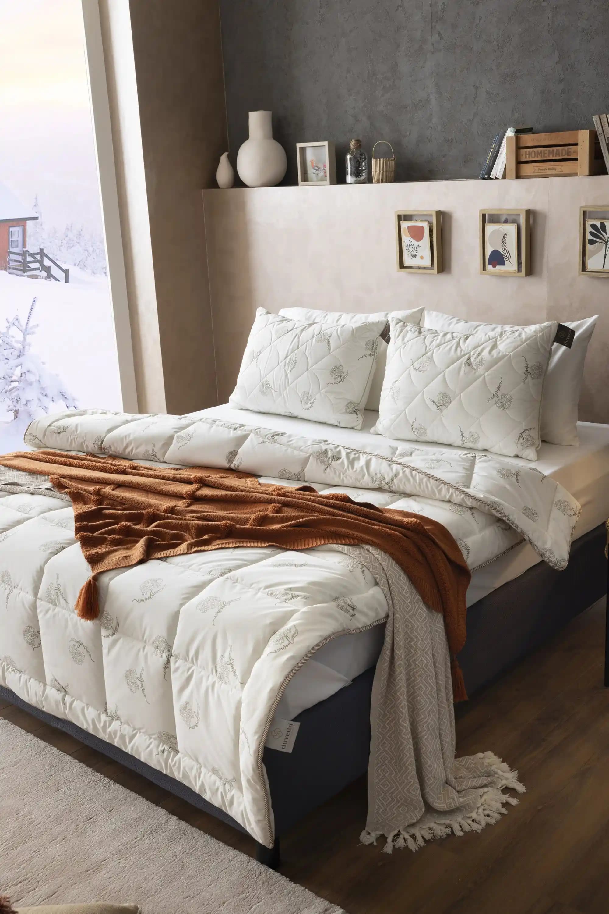 Yün Yorganların Sağlık, Konfor ve Dekorasyondaki Avantajları ve Trendleri