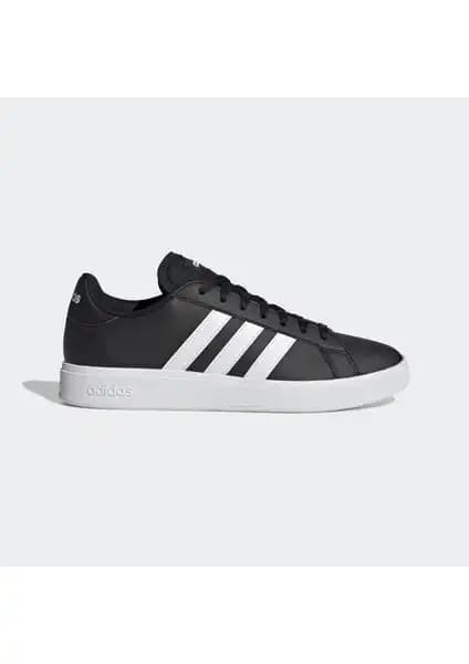 adidas Grand Court TD ve Hoops 3.0 Ayakkabı Modellerinin Detaylı Karşılaştırması 1