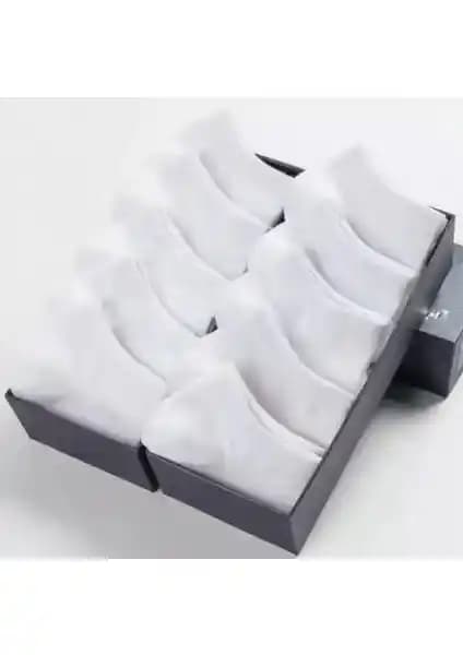 Çorap Kurdu 10'lu Ekonomik Patik ve 6'lı Çizgifilm Karakterli Çorap Seti Karşılaştırması