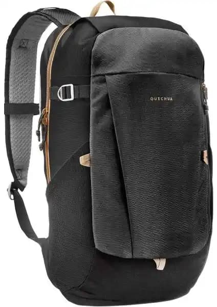 Decathlon Quechua ve Quiksilver Back2School Sırt Çantası Karşılaştırması 20L ve 25L Kapasiteyle Günlük ve Doğa Yürüyüşü Kullanımı İçin
