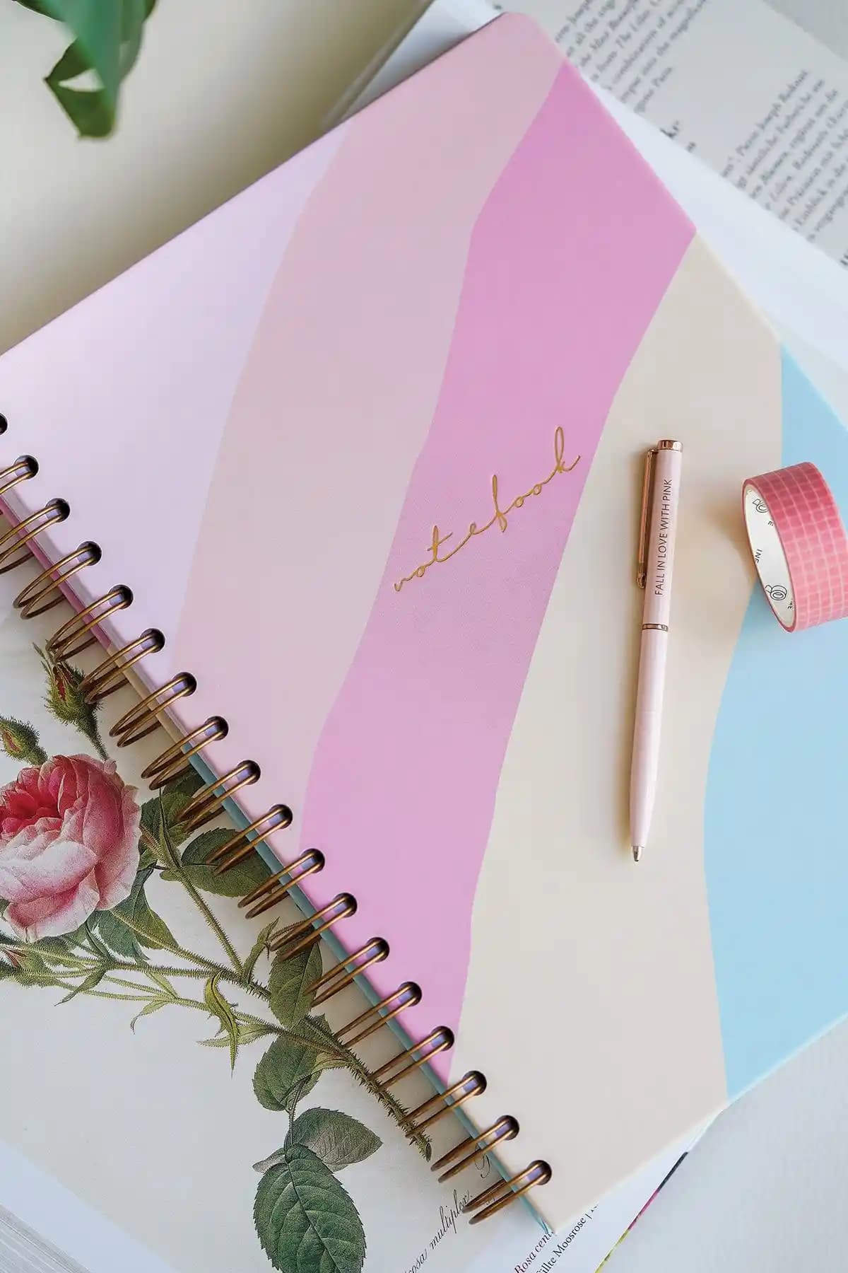 Matt Notebook 17x24 cm Gökkuşağı Temalı Sert Kapaklı Spiralli Not Defteri