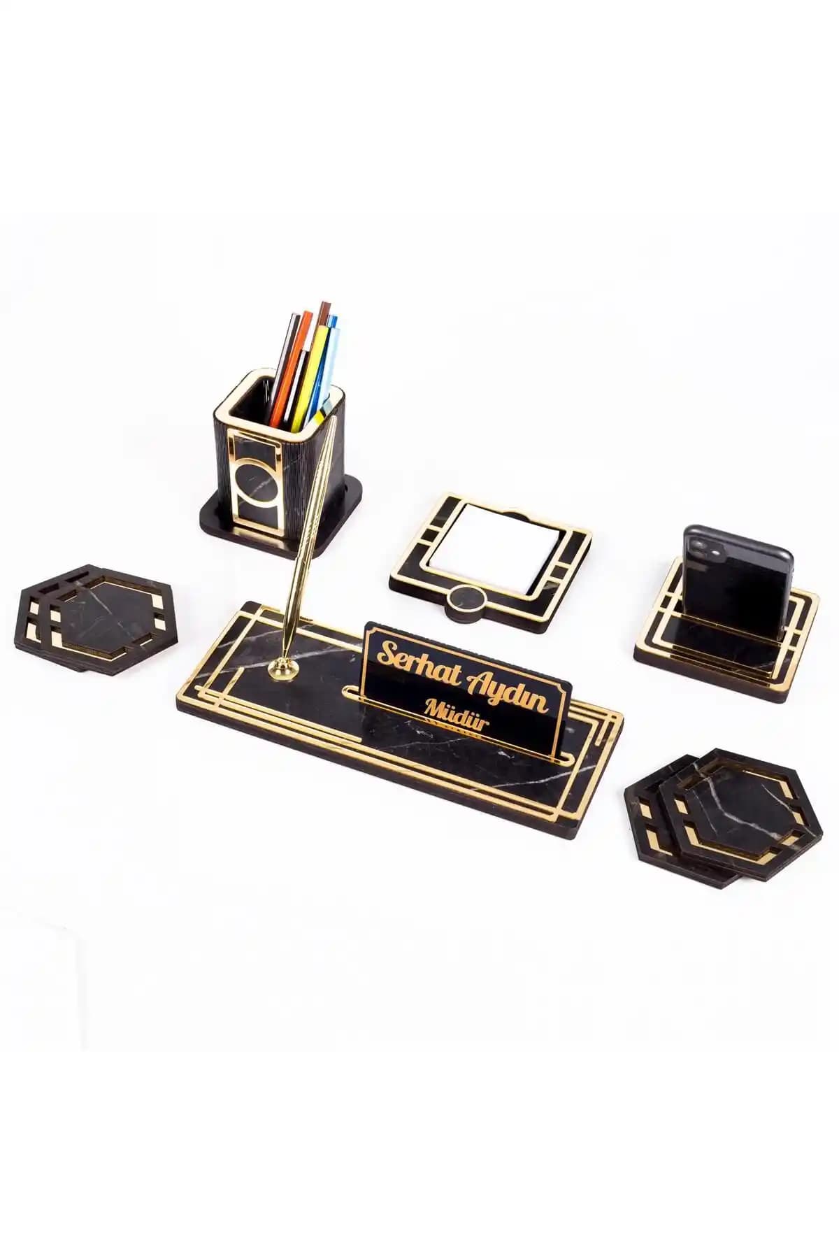 Ofistike Ahşap ve Mermer Desenli Masa İsimliği Seti Modern Ofis Dekorasyonu İçin