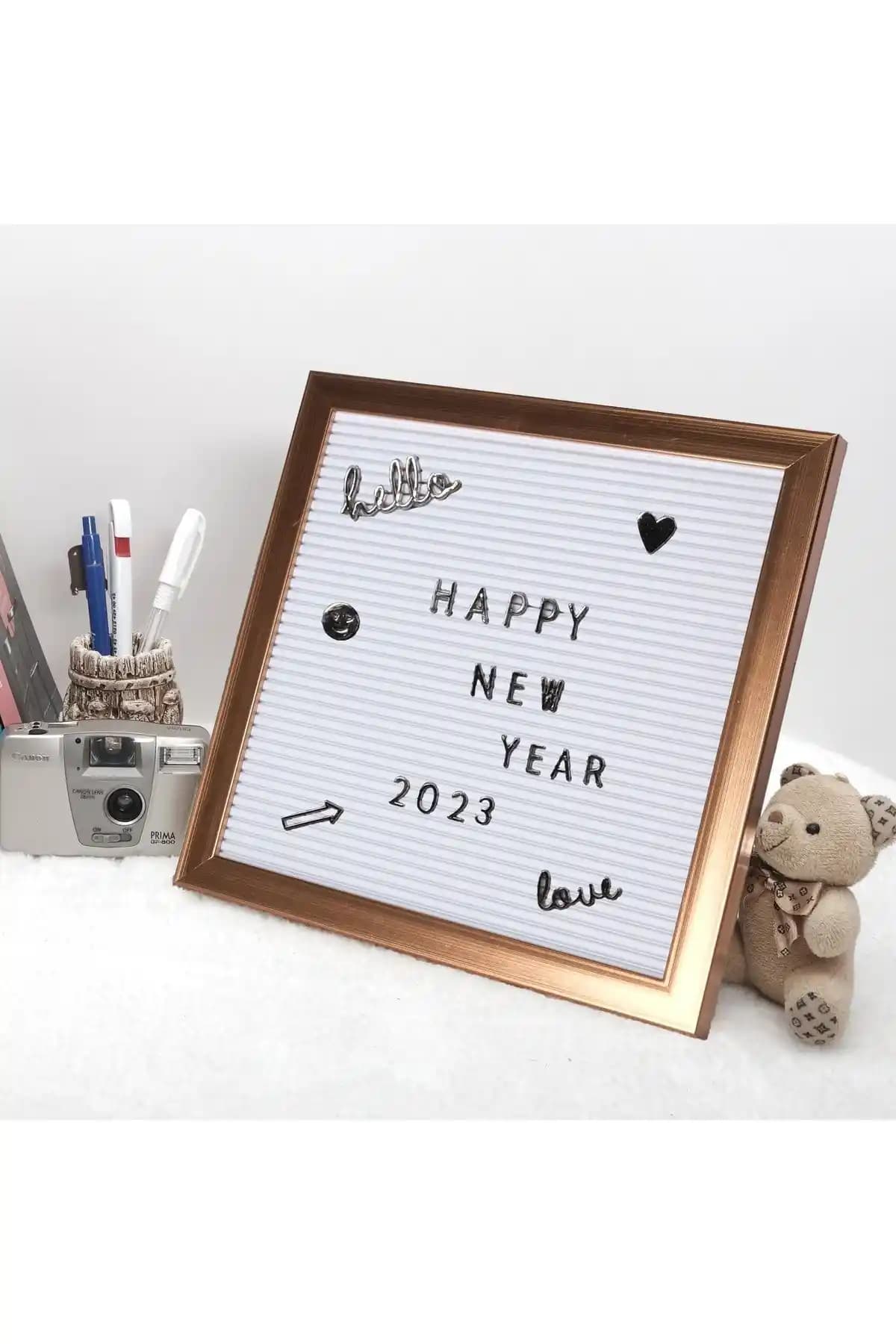 Patlağı Gitti Modern Rose Gold Mesaj Panosu: Şık ve Çok Yönlü Kullanım Alternatifleri