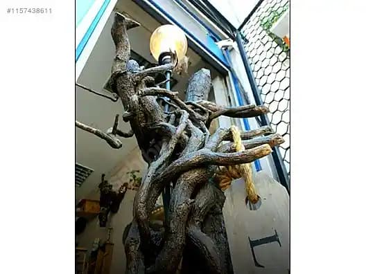 Ağaç Lambaderler ile Doğal ve Şık İç Mekan Dekorasyonu Nasıl Yapılır