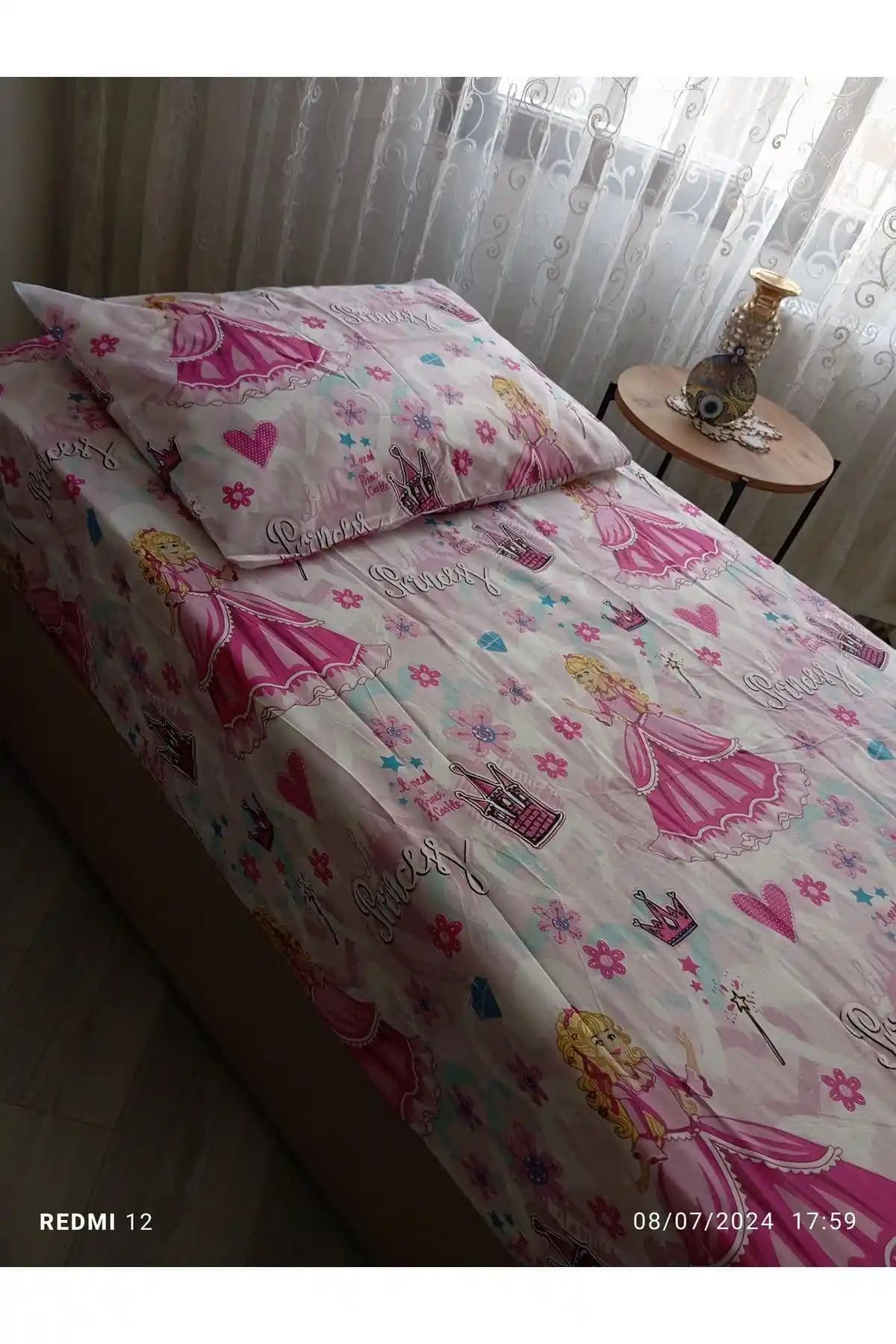 Kız Çocuk Odası Dekorasyonunda Çarşaf Seçimi ve Trendler 2024