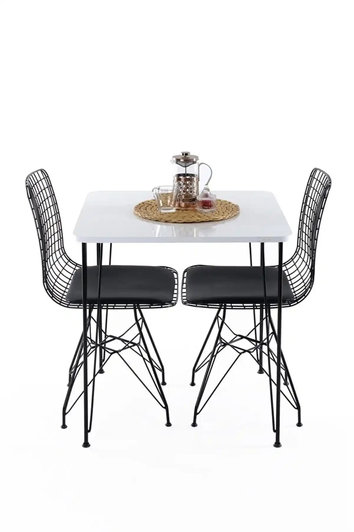 Küçük Mutfaklar İçin Fonksiyonel ve Estetik Tekli Masa Seçenekleri