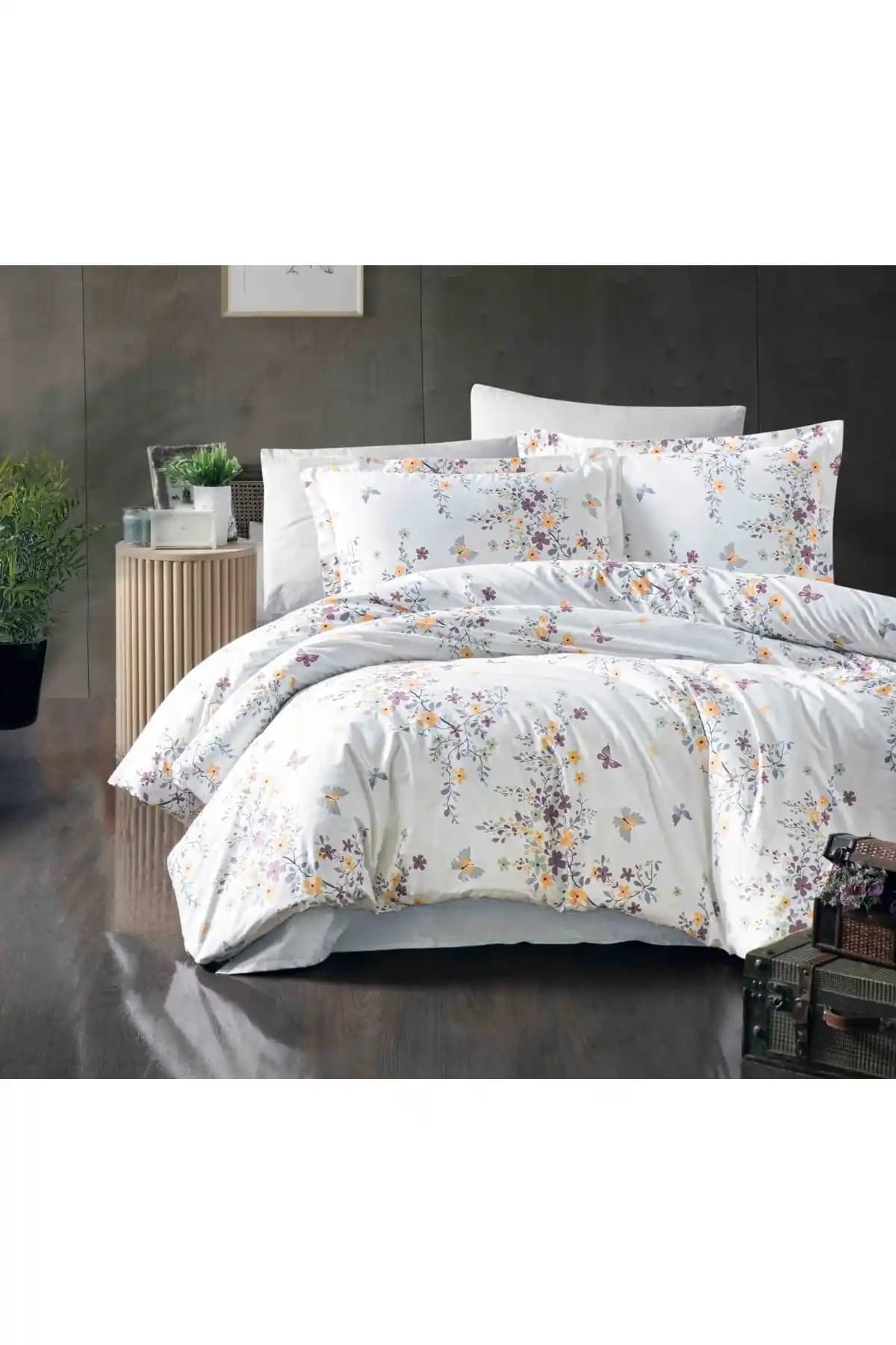 Lemis Gold Nevresim Takımı ile Yatak Odası Dekorasyonunda Şıklık ve Konfor