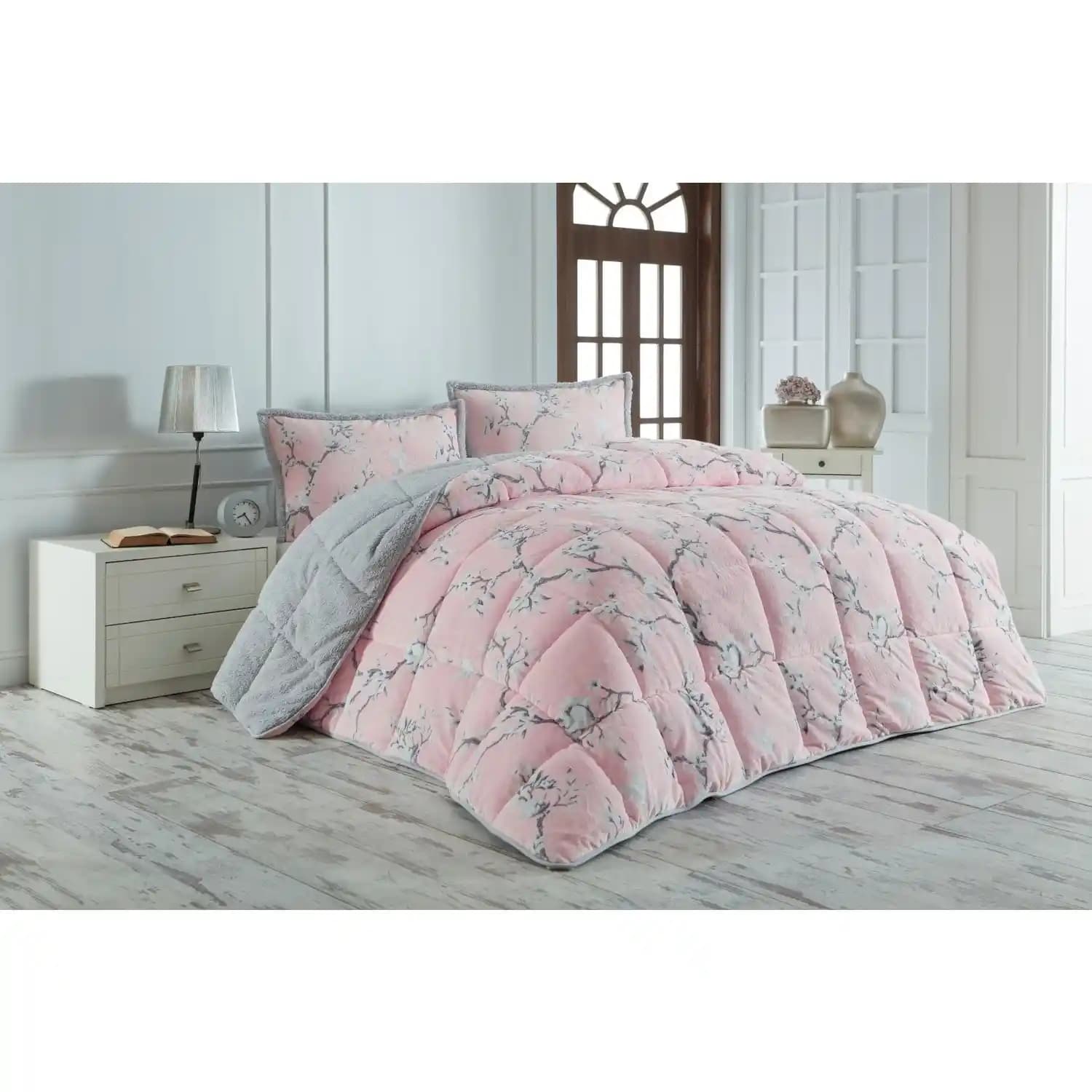 Merinos Tek Kişilik Yorgan ile Yatak Odası Dekorasyonunda Konfor ve Şıklık