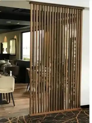 Oda Ayırıcı Paravanlar: Dekoratif ve İşlevsel İç Mekân Bölme Çözümleri