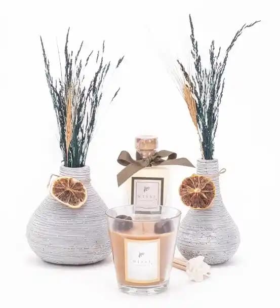 Oda Dekorasyonunu Zenginleştiren Mum ve Kokusu Setleri Hakkında Detaylı Bilgi