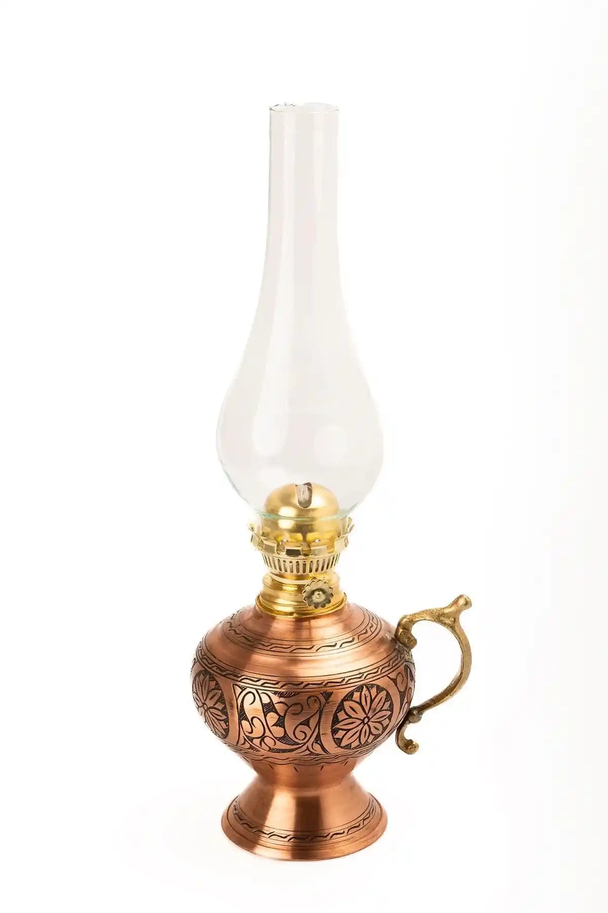 Osmanlı Dönemi Gaz Lambaları: Tarihçe ve Dekorasyon İmkanları Hakkında Detaylı Bilgi