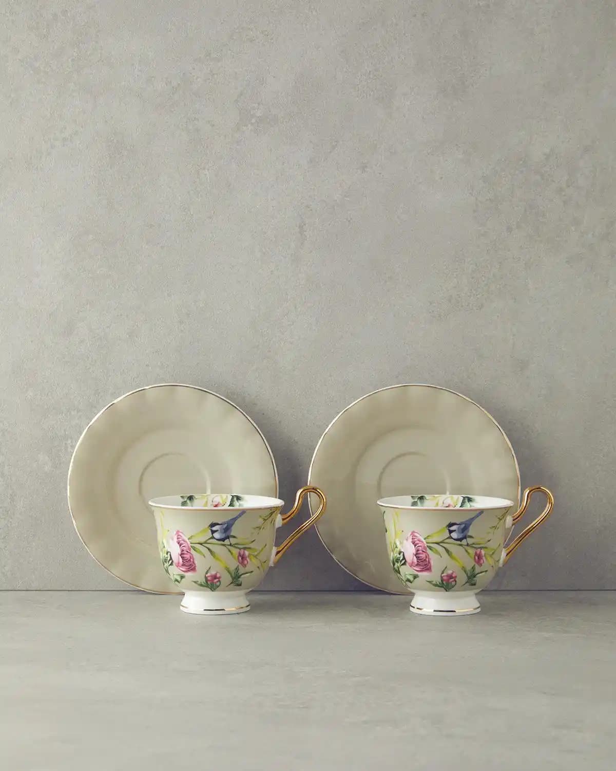 ÖzDilek Fincan Takımıyla Ev Dekorasyonunuza Zarafet Katın ve Şıklığı Yakalayın