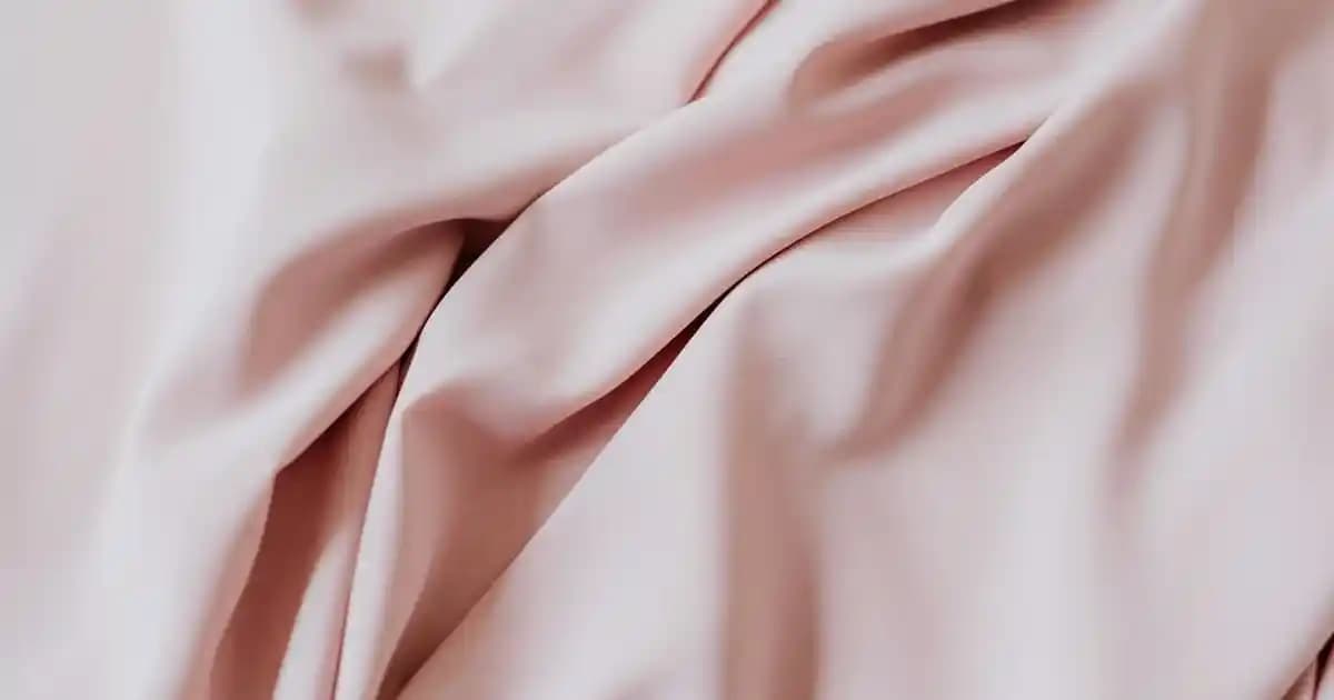 Paris tarzı yemek odası dekorasyonu: şıklık ve fonksiyonelliğin uyumu