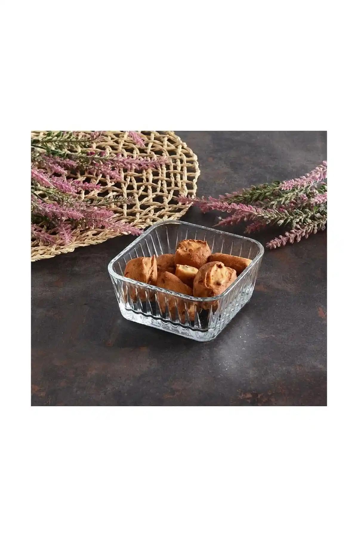 Paşabahçe Frezya Kare Kase ile Dekorasyonda Zarafetin Yeni Yüzü