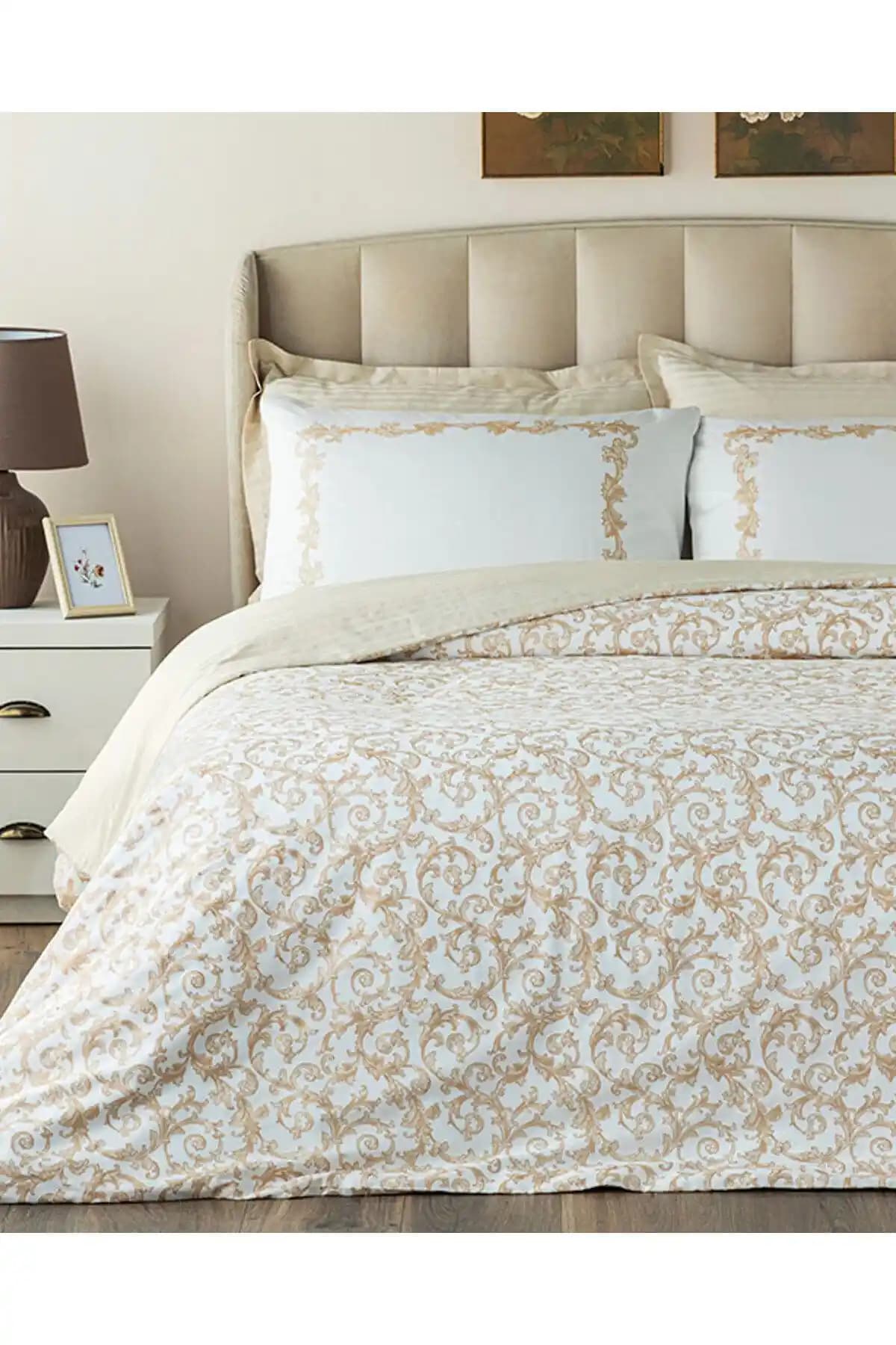 Royal Home Nevresim Takımı ile Yatak Odalarınıza Şıklık ve Konfor Katın