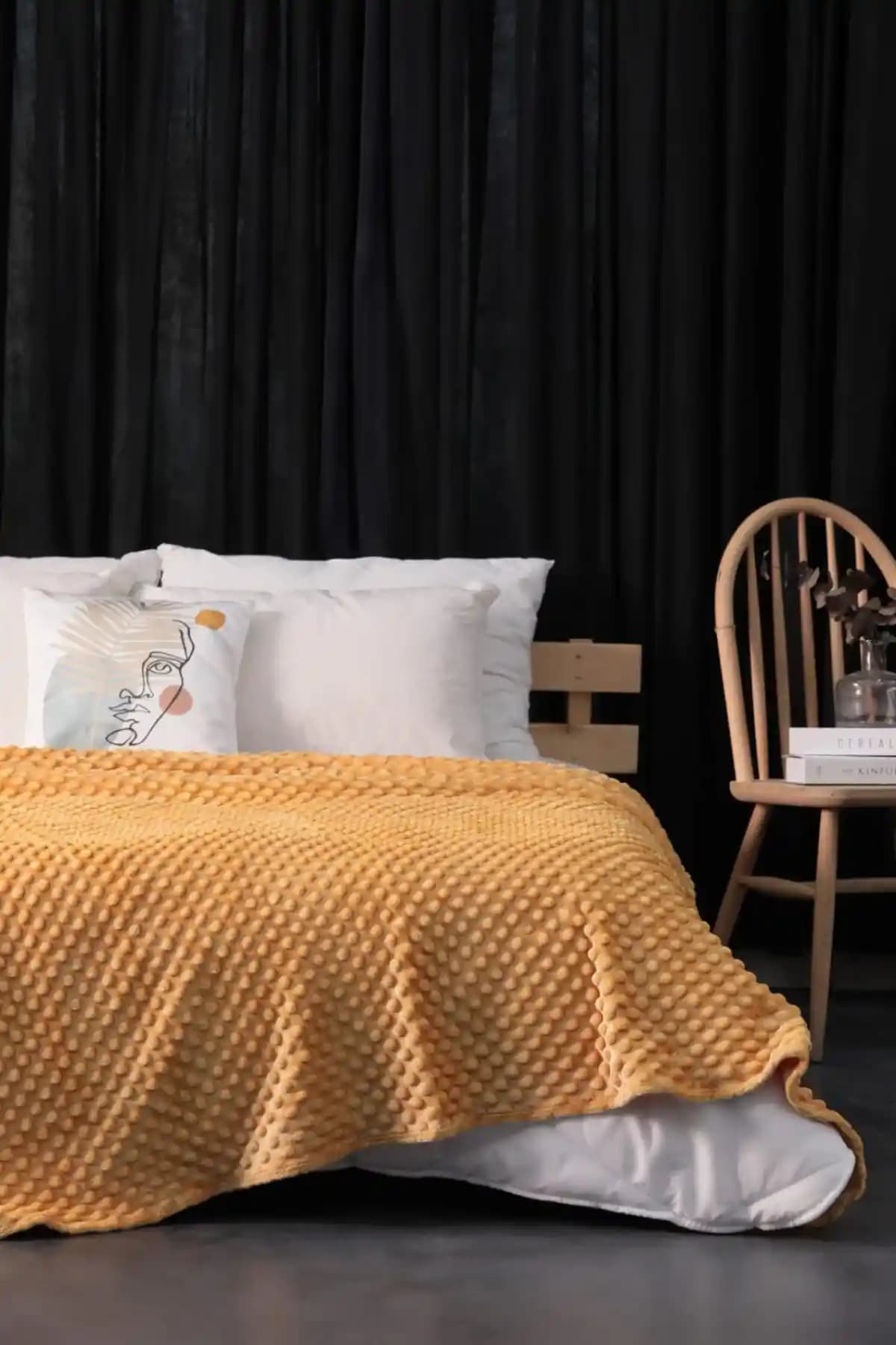 Sarı Battaniye ile Evinizde Sıcaklık ve Neşeyi Yaratmanın Yolları