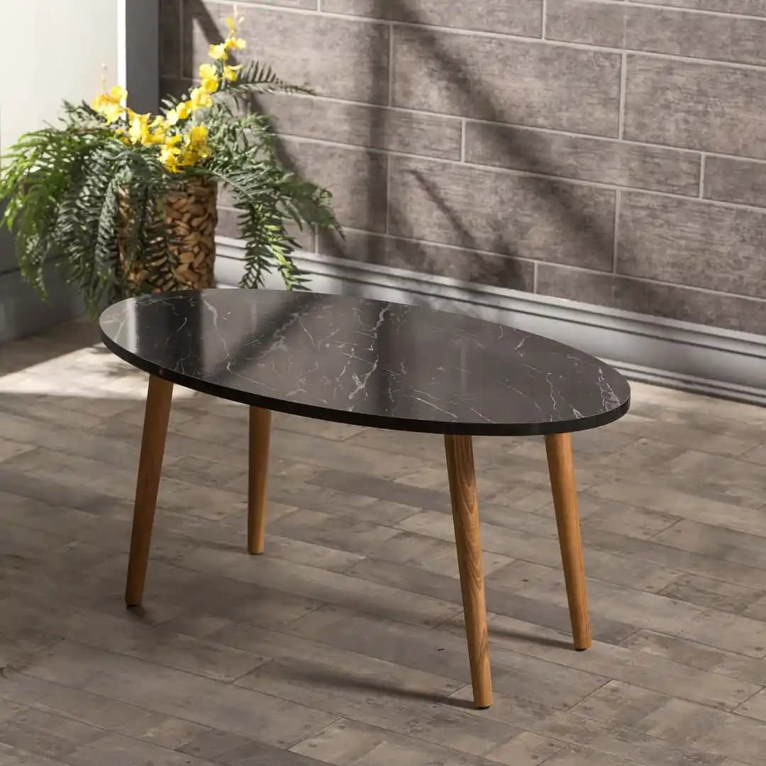 Siyah Ahşap Orta Sehpa ile Modern ve Şık Dekorasyon Çözümleri