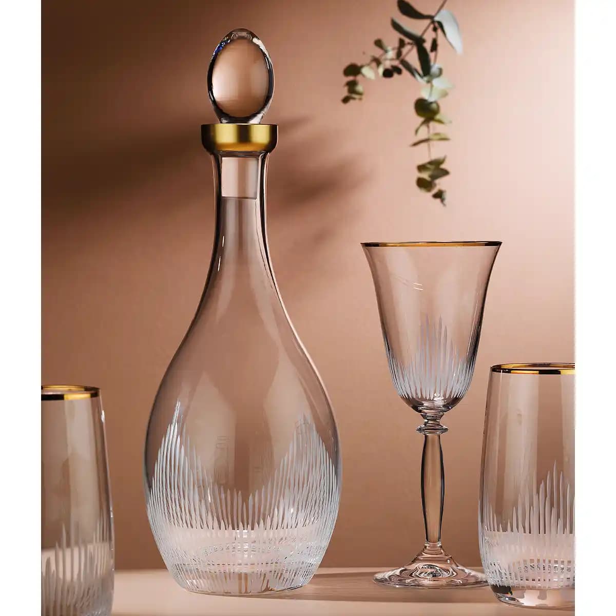 Su Setleri Dekorasyonda Şık ve Ferahlatıcı Atmosfer Yaratmanın Yolları