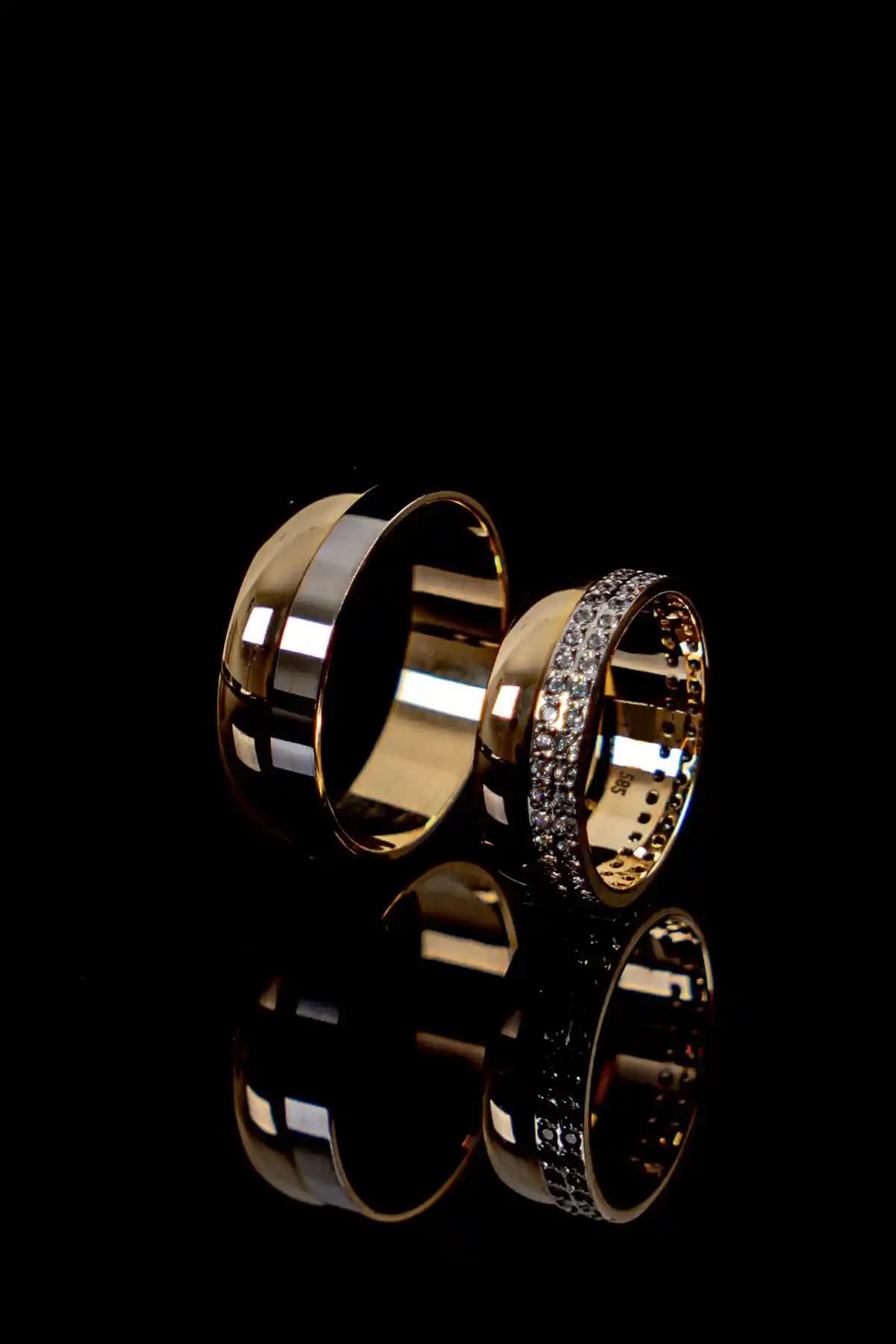 Swarovski Alyanslar Dekorasyonda Zarafet ve Işıltı Katmanın En Şık Yolu