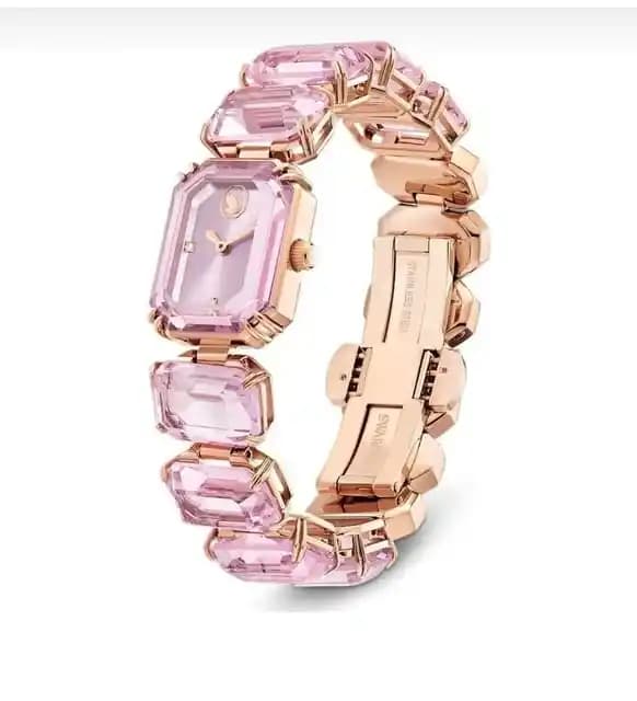 Swarovski Taşlı Saatler ile Dekorasyonda Şıklık ve Zarafetin Yeni Yüzü