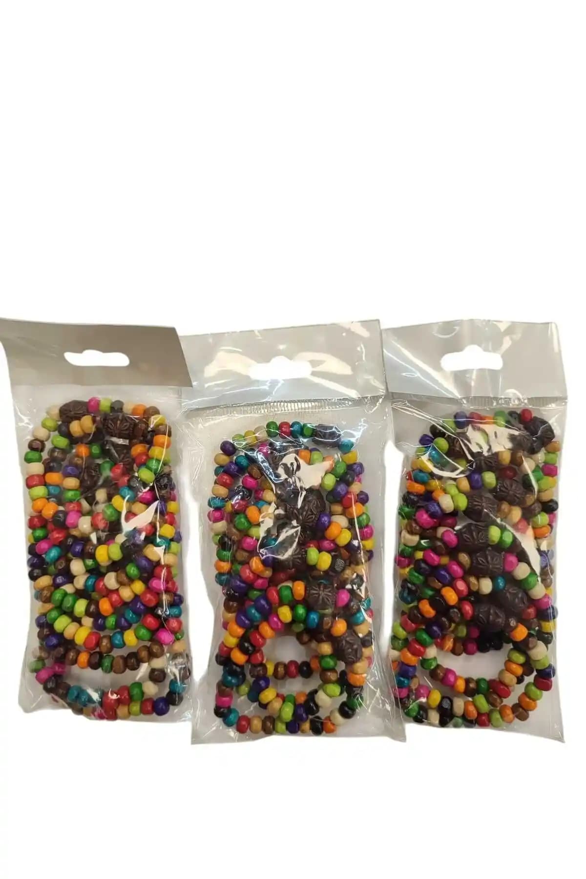 Umre Bileklikleri: Güvenlik ve Dekorasyon İçin Çok Yönlü Aksesuarlar