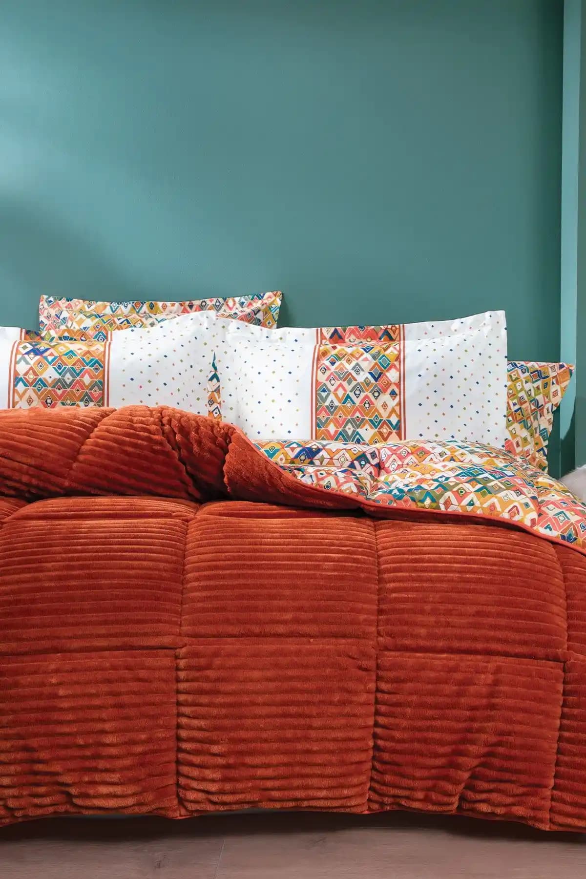 Yataş Diamond Çift Kişilik Triola Set ile Yatak Odası Dekorasyonunda Şıklık ve Konfor