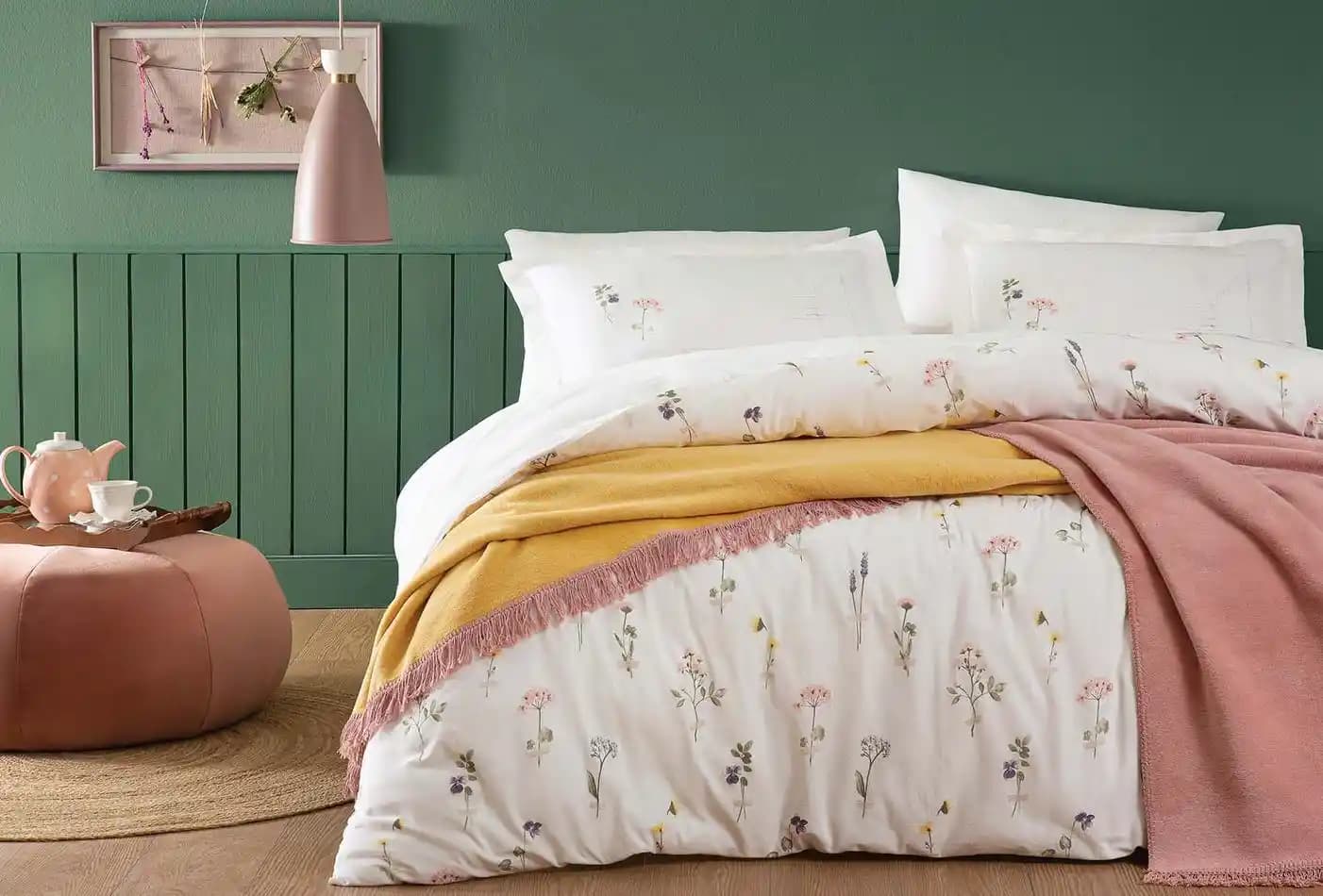 Yataş Pamuk Battaniyeli Nevresim Takımlarıyla Yatak Odası Dekorasyonunuzu Tamamlayın