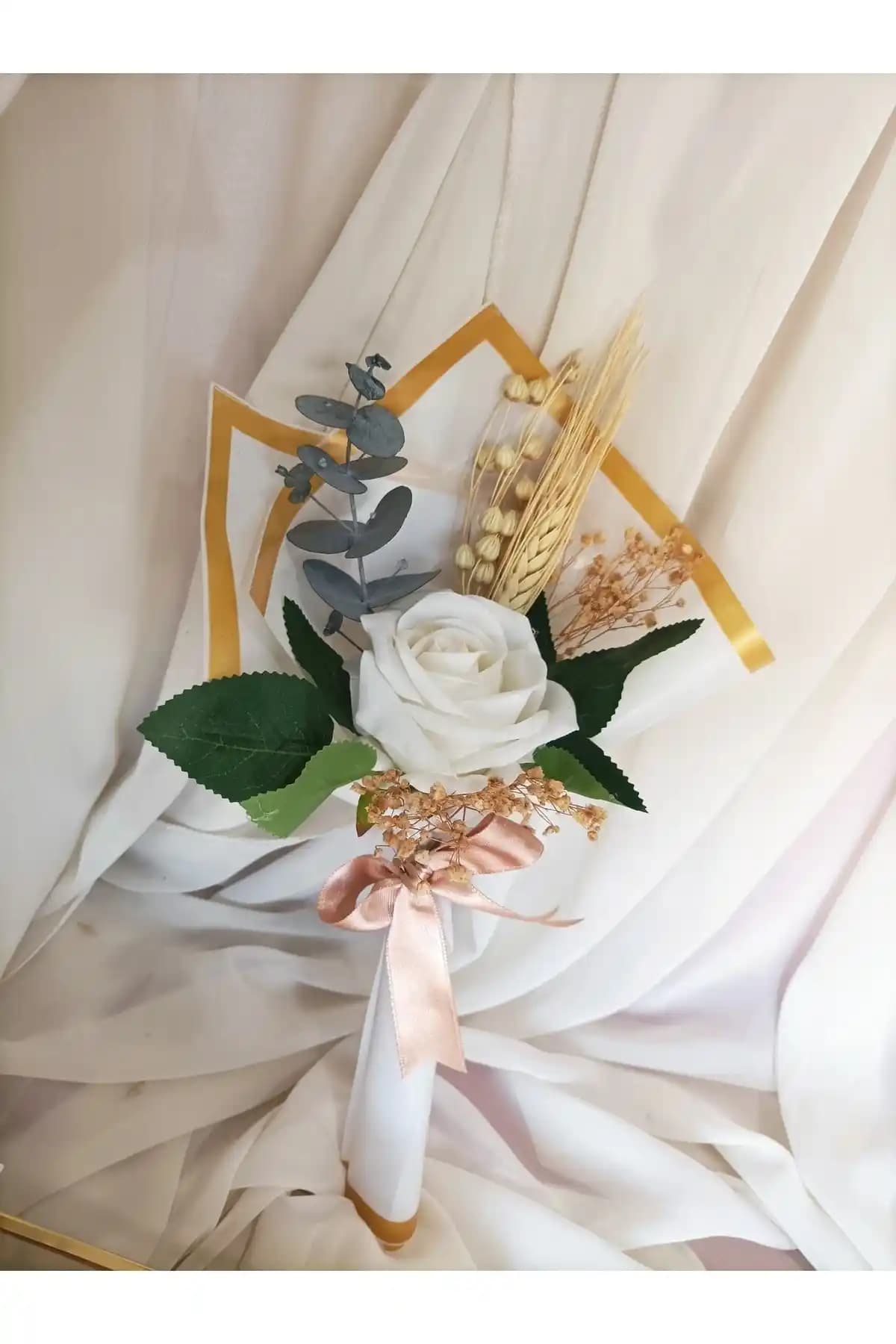 Destina Tasarım Beyaz Tekli Gül Buketi: Kadife Görünümlü Şoklanmış Çiçeklerle Zarif Hediye