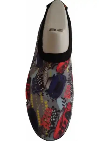 Çocuklar İçin Deniz ve Havuz Ayakkabıları Karşılaştırması ve En İyi Seçenekler