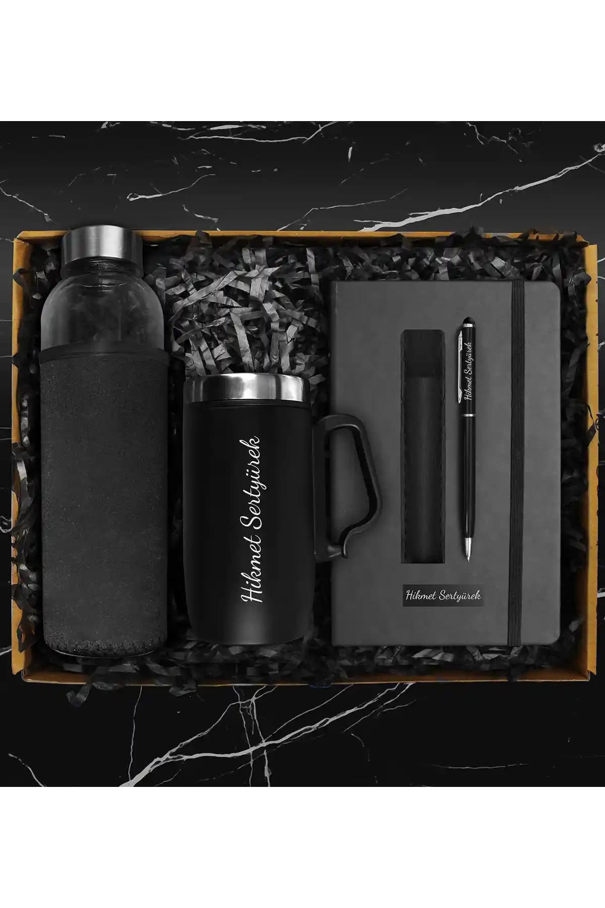 Apollon Gift Kılıflı Matara ve Hediye Seti Şıklık ve Fonksiyonelliğin Buluşması