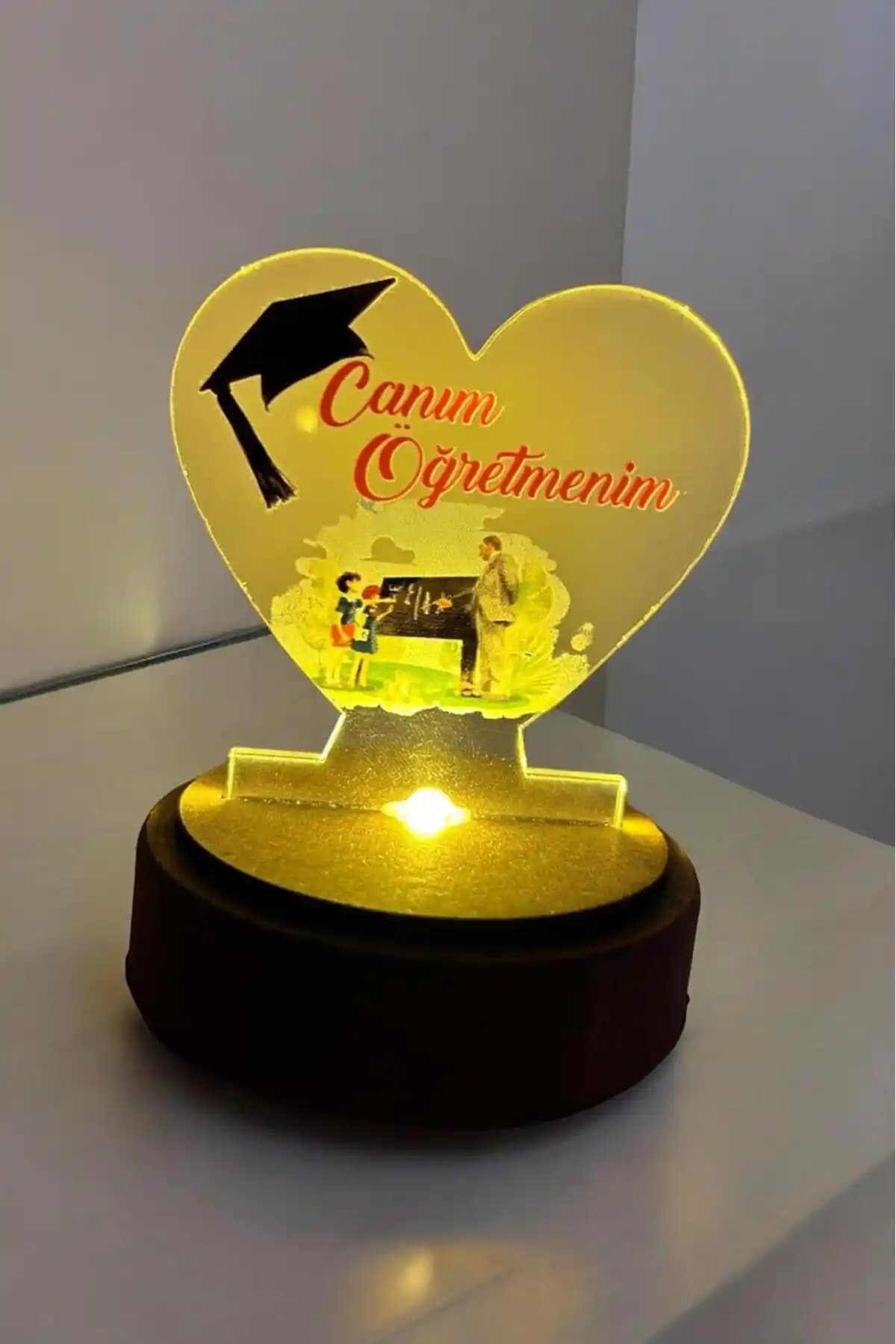 Elfora Öğretmenler Günü İçin Renkli Işıklı Pleksi Kalp Dekoratif Hediye