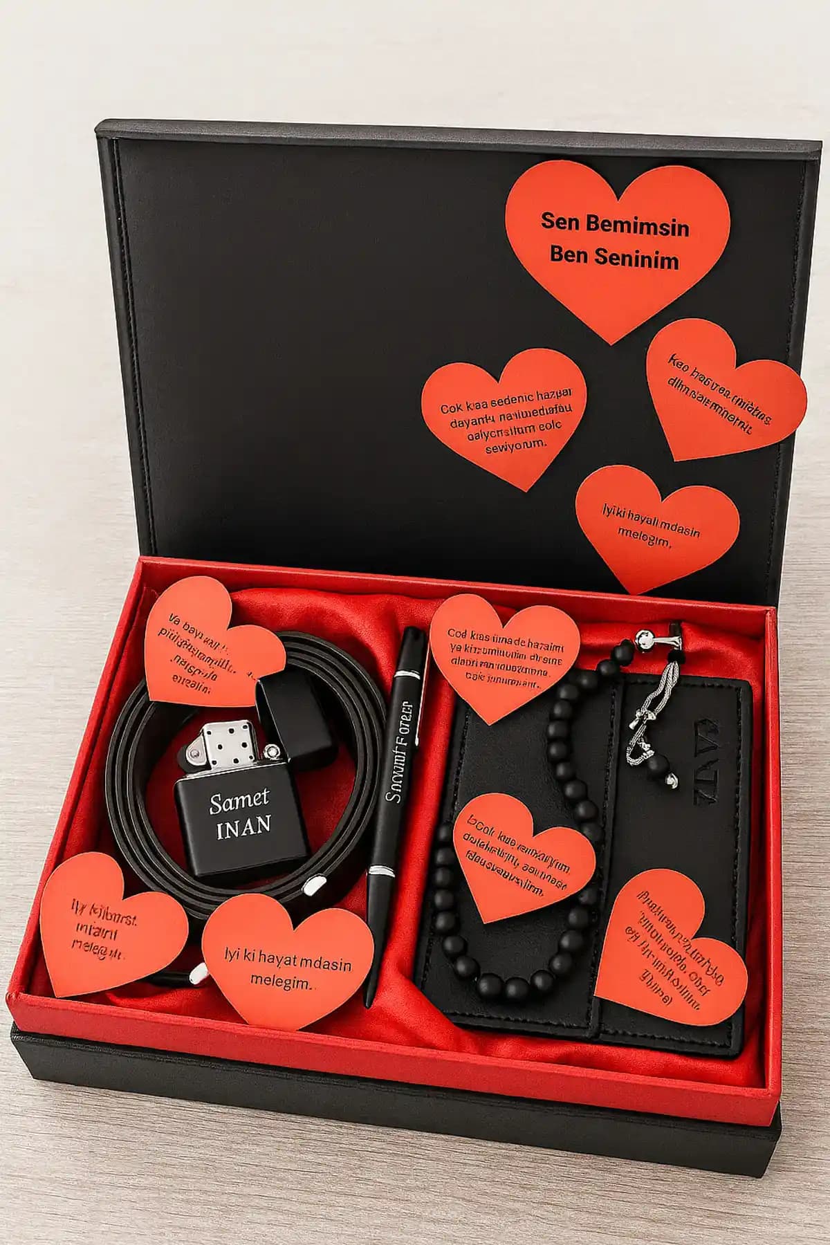 Erkek Sevgiliye Doğum Günü İçin Şık ve Kullanışlı Hediye Seti Önerileri