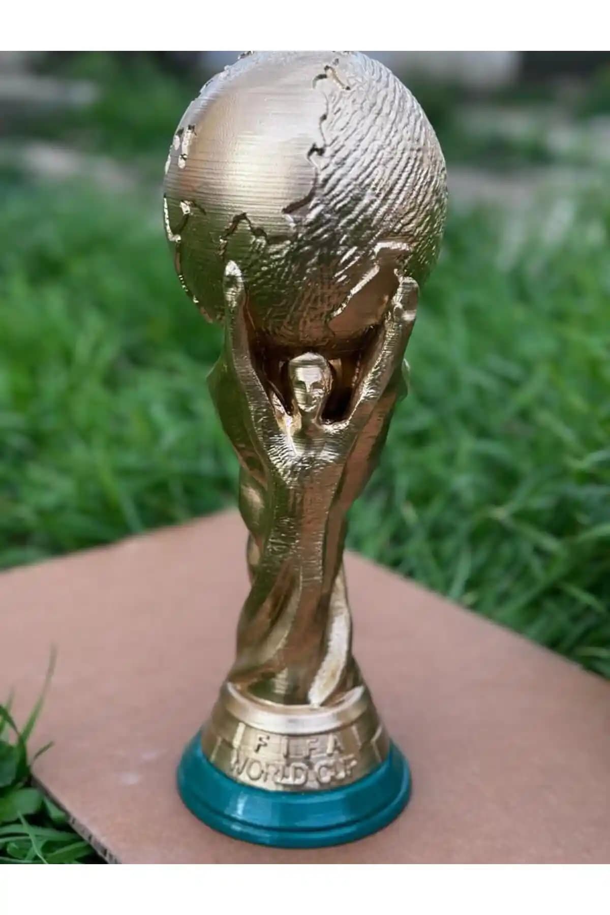 GoPLAST 25 Cm Boy Dünya Kupası Gold Kaplama Messi Futbol Topu İncelemesi