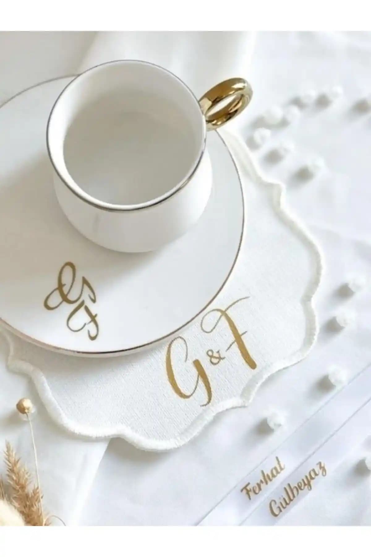 Lafazan İsme Özel Söz Peçetesi: Kişiye Özel Tasarım ve Şık Hediye Seçeneği